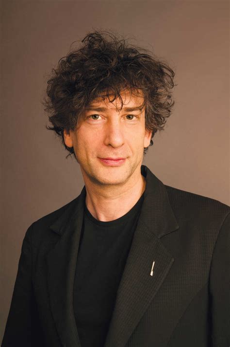 The Darkness and Light in Neil Gaiman's Novels: Balancing Themes of Good and Evil